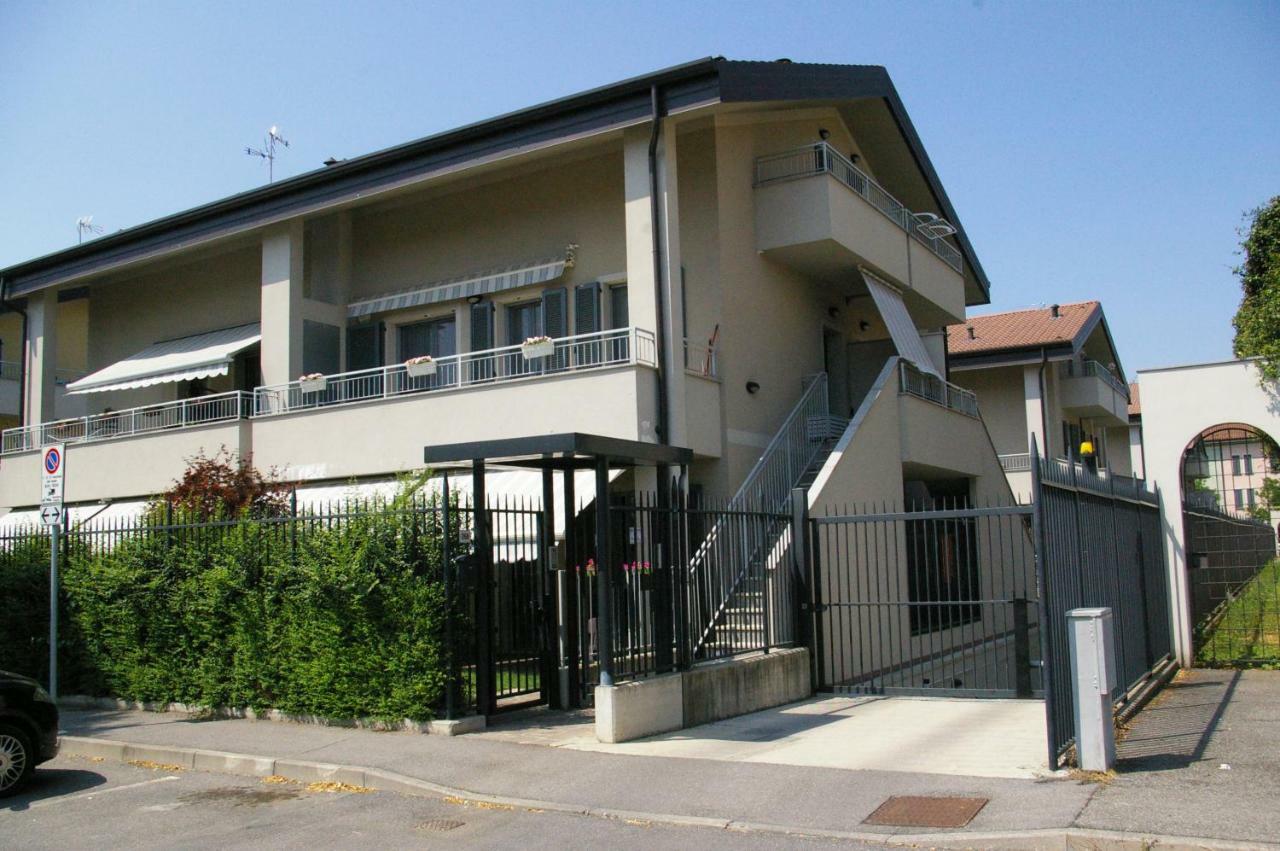 La Casa Di Sveva Villa Vaprio dʼAdda Exteriör bild